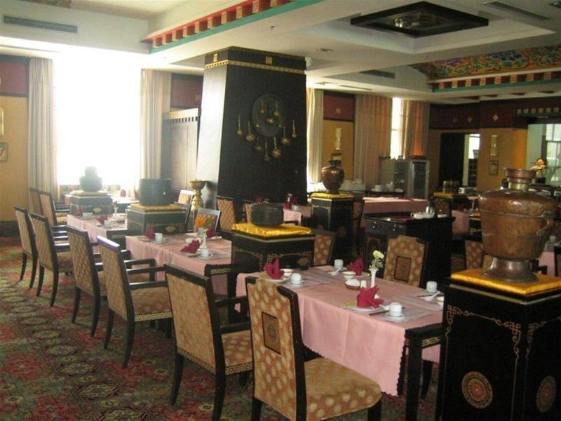 Brahmaputra Grand Hotel Lhasa Restaurant bilde